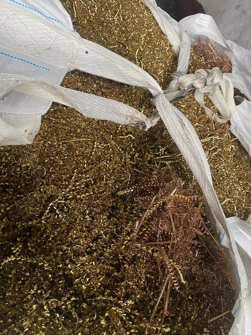 ��ɫ���ٻ���