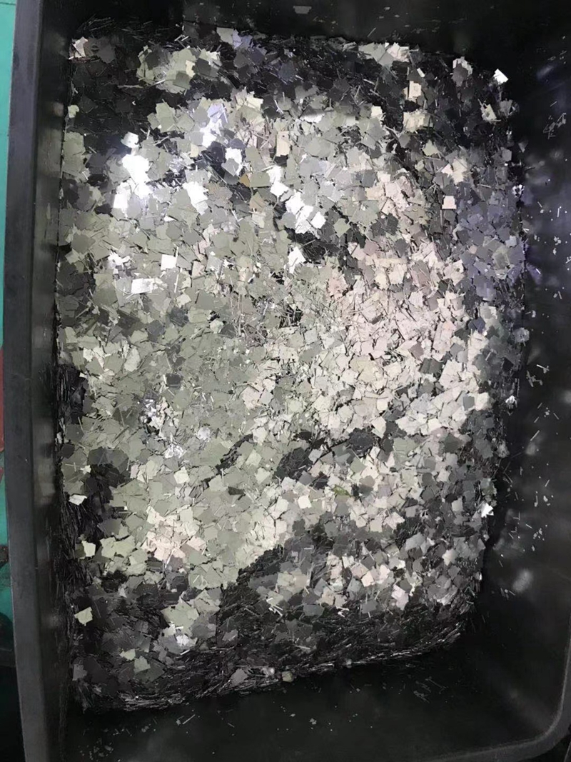 ��ɫ���ٻ���