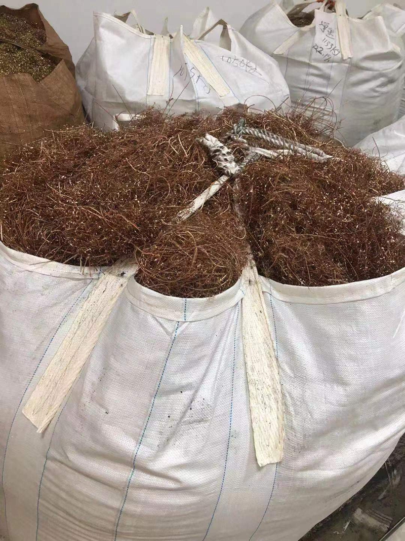 ��ɫ���ٻ���