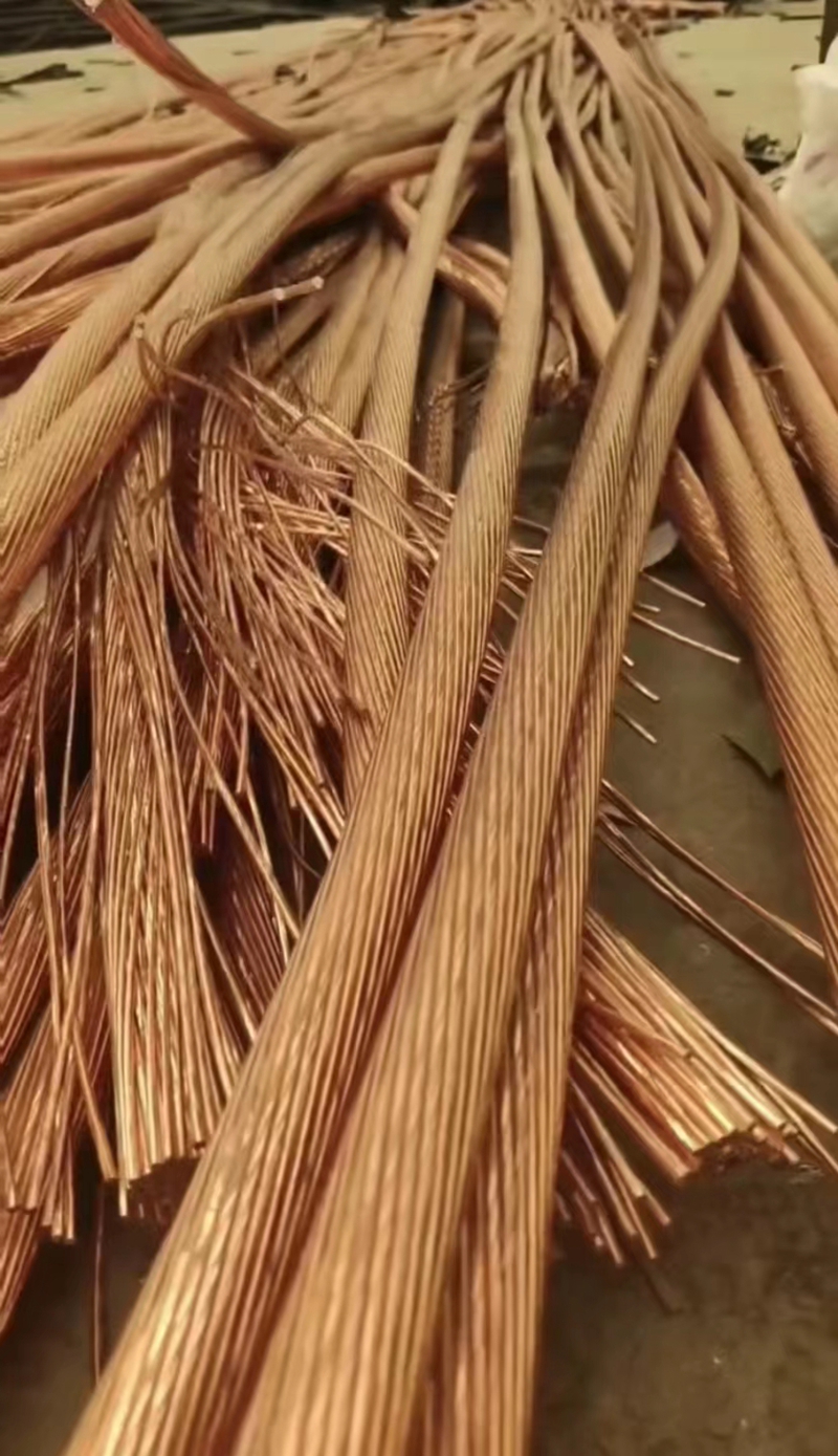 ��ɫ���ٻ���