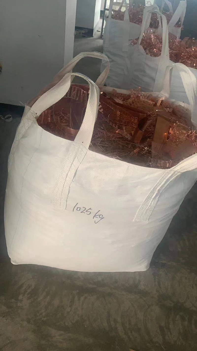 ��ɫ���ٻ���